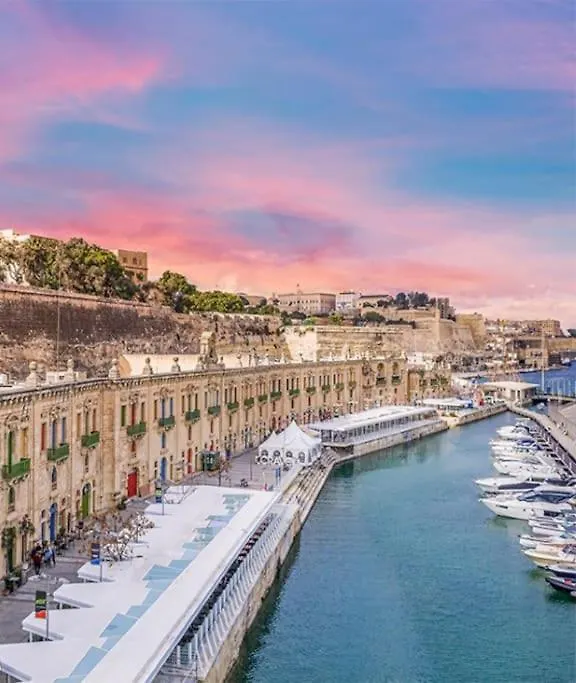 Valletta Apartment With Harbour Veiw 0*,  Malta