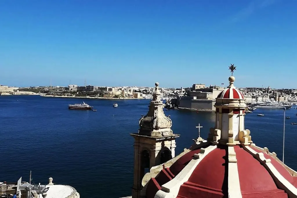 Valletta Apartment With Harbour Veiw